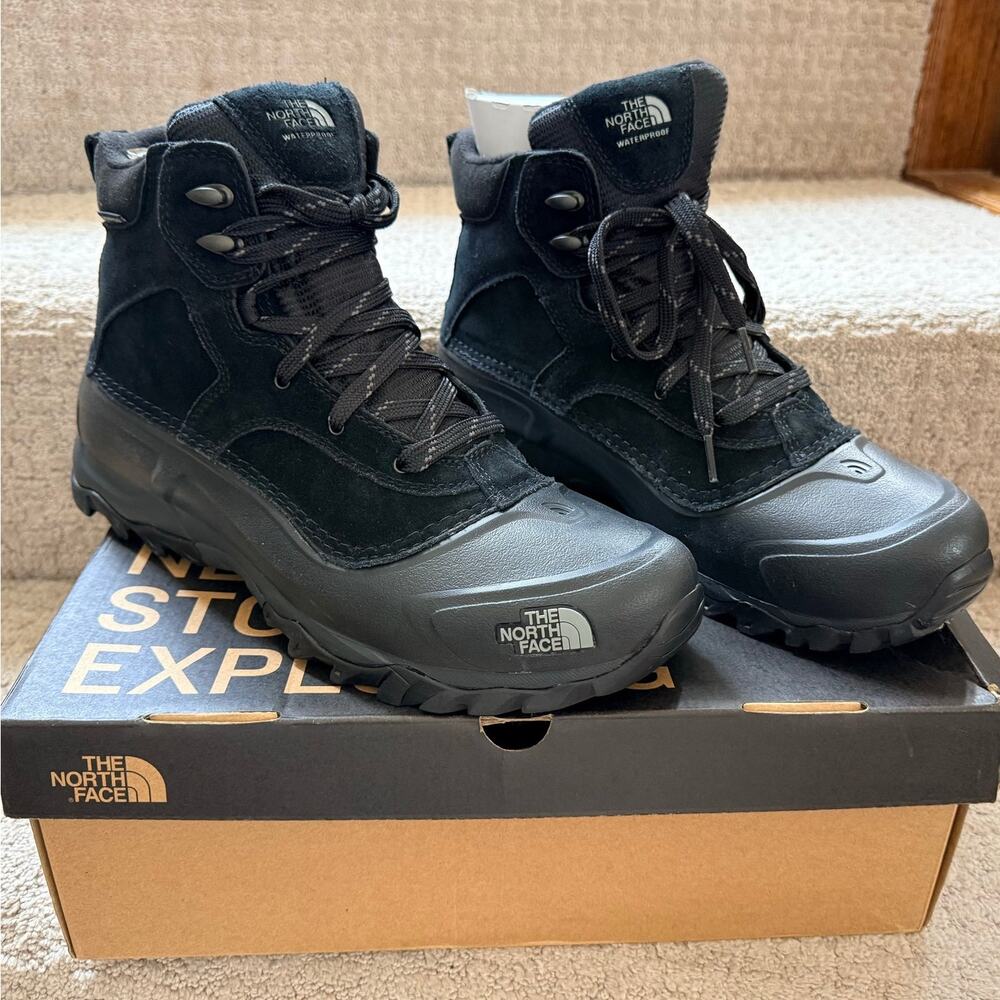 The North Face Snowfuse Men's Black Waterproof Winter Boots Size 10.5 NIB